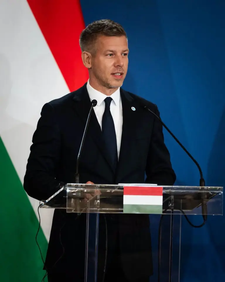Otthoni munkavégzést rendel el a kormány a hőség miatt
