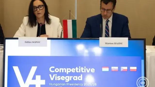 Közös nyilatkozatot írtak alá a visegrádi országok Tatán