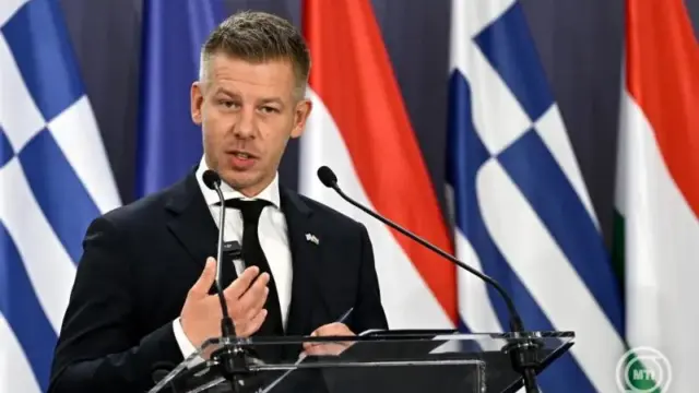 Magyar Péter: Magyarországon kiemelkedően magas az eurózónához való csatlakozás támogatottsága