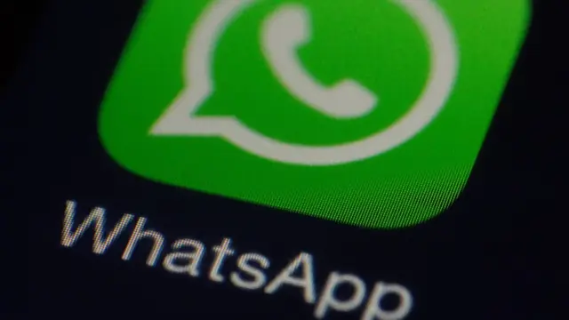 Forradalmi újítás a WhatsAppon: telefonszám nélkül is cseveghetünk