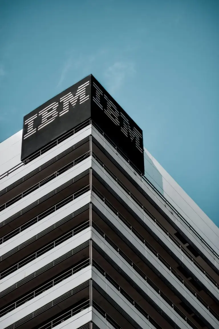 Forradalmi chiptechnológia: az IBM 100 milliárd tranzisztort zsúfolna össze