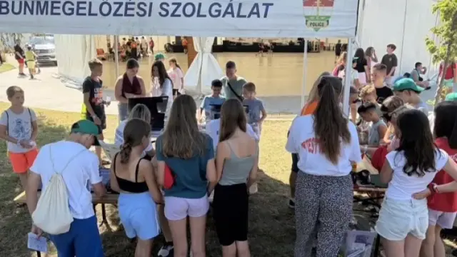 Kék sziréna: Hősök Napja Fonyódligeten