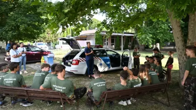 Interaktív bűnmegelőzési program a honvédelmi táborban