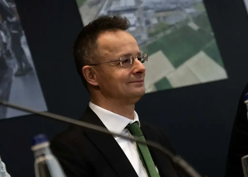 Lemondott parlamenti mandátumáról Szijjártó Péter