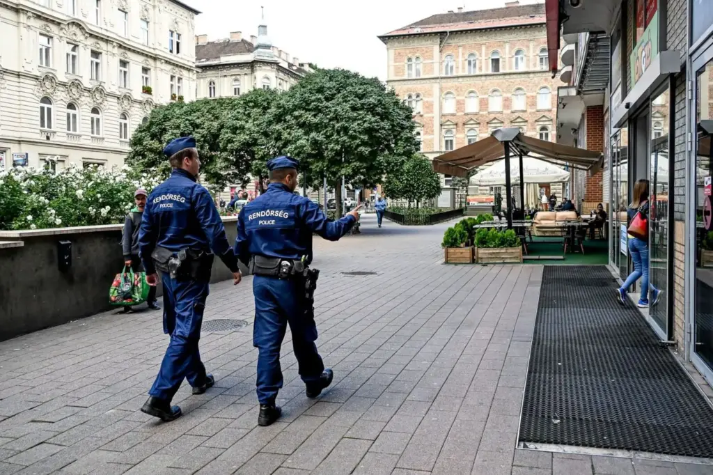 Új fejezetet nyitna a rendőrséggel Erzsébetváros vezetése
