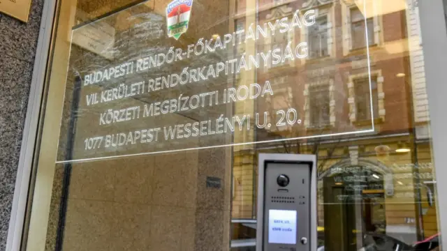 Súlyos rendőrhiány Budapesten: fizetésemelést sürgetnek a kerületek