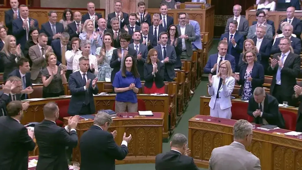 Kritikát fogalmazott meg az Alaptörvény módosításával kapcsolatban Fodor Gábor