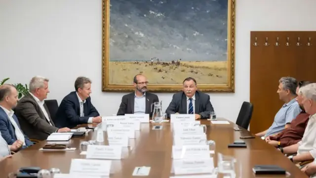 Szakmai egyeztetés a hazai állatkertek jövőjéről és finanszírozásáról