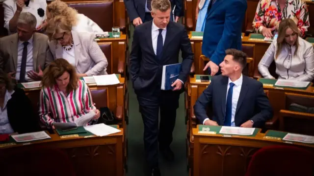 A TISZA-kormány korrupcióellenes intézkedései és az uniós források körüli viták