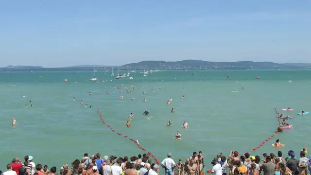 Szombaton rendezik meg a 44. Lidl Balaton-átúszást