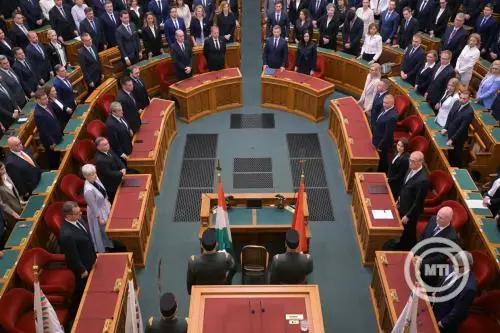 Új hivatal alakul a korrupcióval elvont közvagyon visszaszerzésére