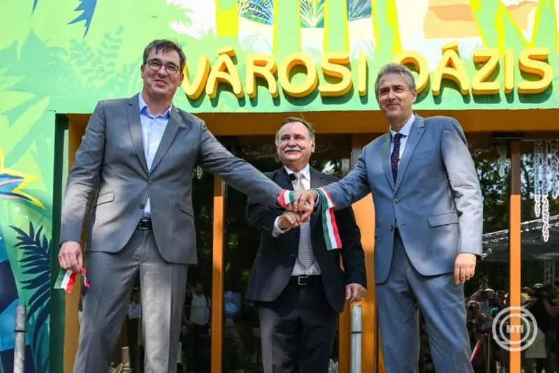 Megnyílt a Biodóm