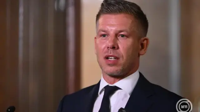 Öt adónem kivezetéséről döntött a kormány