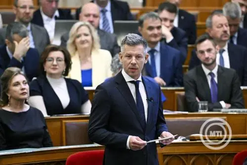 Magyar Péter szerint a Fidesz az uniós források ellen lobbizik Brüsszelben