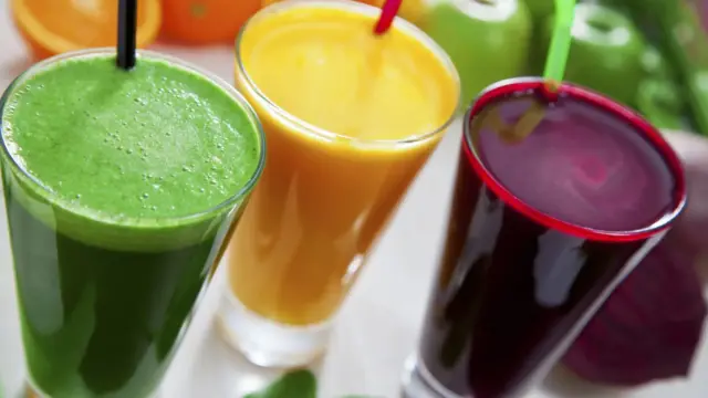 Ez a népszerű smoothie-összetevő ronthatja az ital egészségügyi hatásait