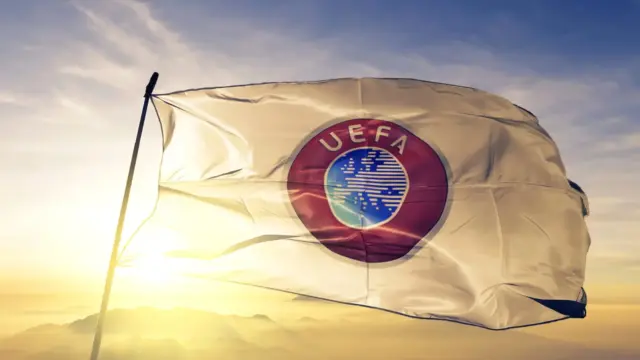 Egyhangú bojkott: az UEFA szembefordul a FIFA tervezett részvényeladásával