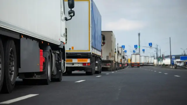 Kék sziréna: Megemelkedett várakozási idő
