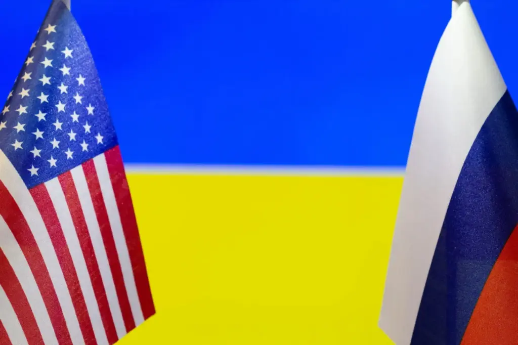 Ukrajnai békefolyamatokról egyeztetett az orosz és az amerikai külügyminiszter