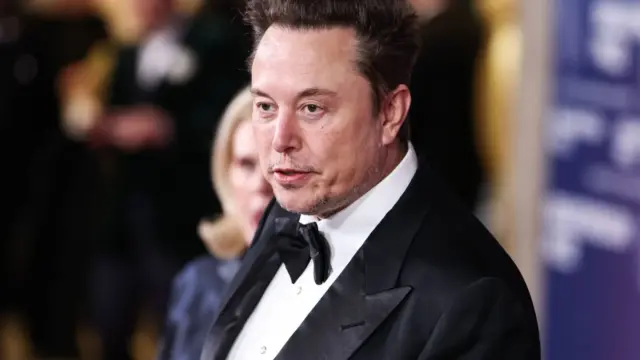 Elon Musk és a Citizen Vigilante: Politikai keresztes hadjárat