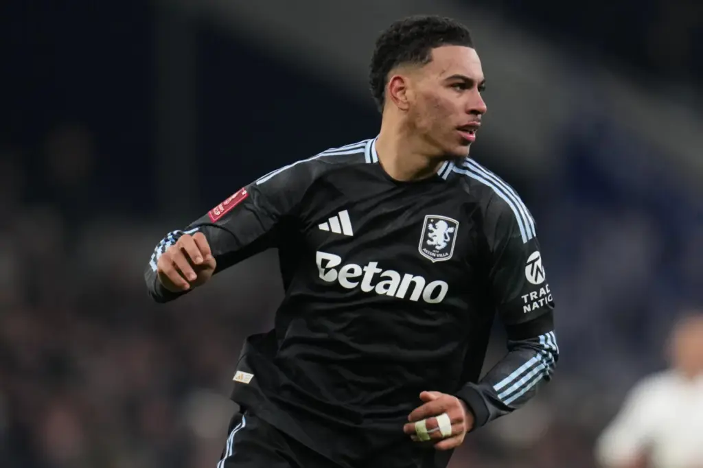 Rekordösszegért igazolja le Morgan Rogerst a Chelsea