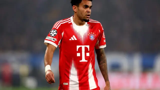 Komoly ajánlat érkezett a Bayern München sztárjáért, Luis Díazért