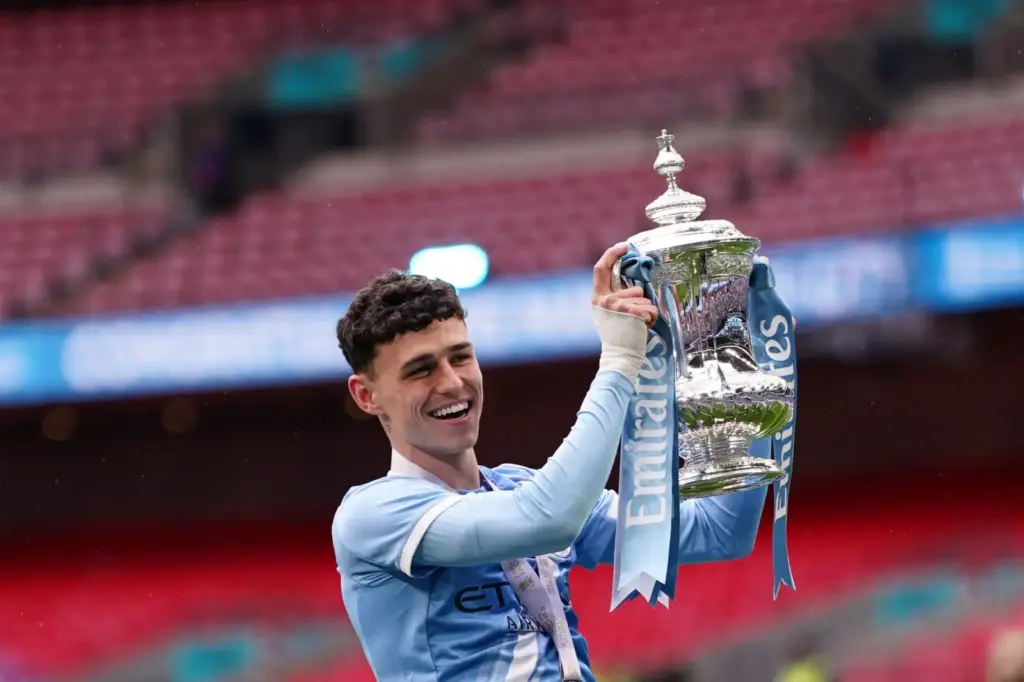 Phil Foden 2030-ig hosszabbított a Manchester Citynél