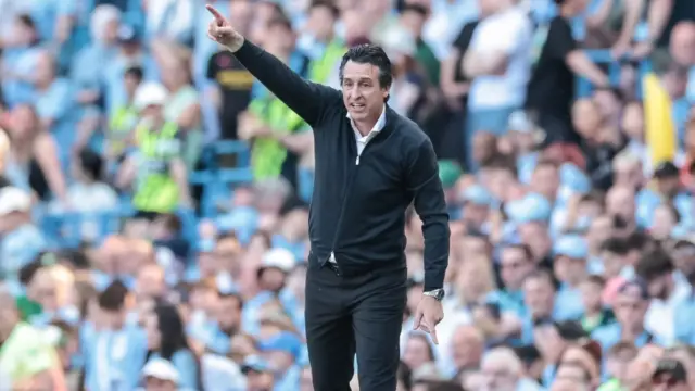 Aston Villa: Rekordösszegű eladások és Unai Emery új építkezése