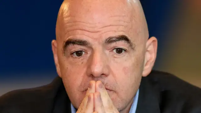 Panasz a NOB-nál: Infantino és Trump kapcsolata a vb alatt