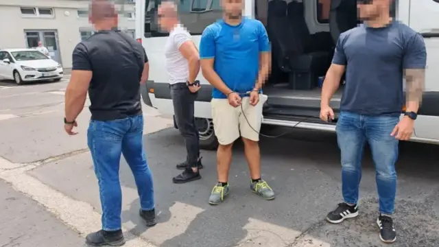 Kék sziréna: Letartóztattak egy szökevényt