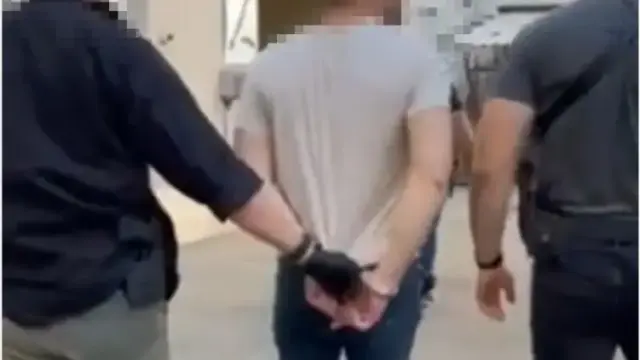 Hat körözést adtak ki ellene