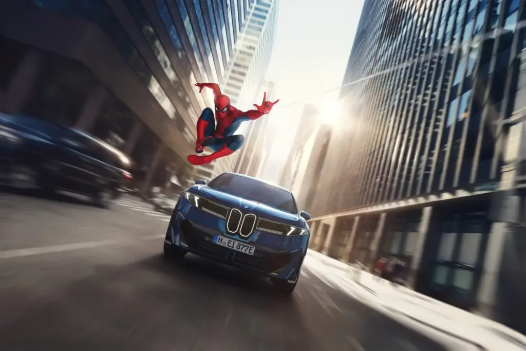 A BMW iX3 és a Pókember: Brand New Day filmes együttműködése