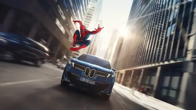 A BMW iX3 és a Pókember: Brand New Day filmes együttműködése
