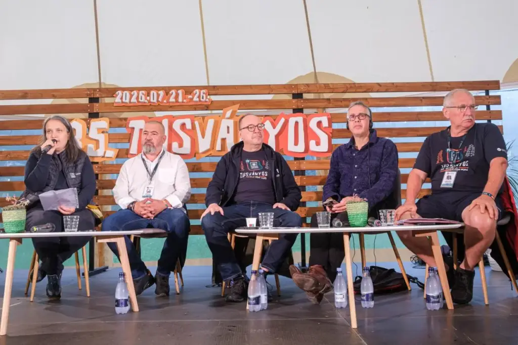 A párbeszéd fontosságát emelték ki a szabadegyetem alapítói Tusványoson