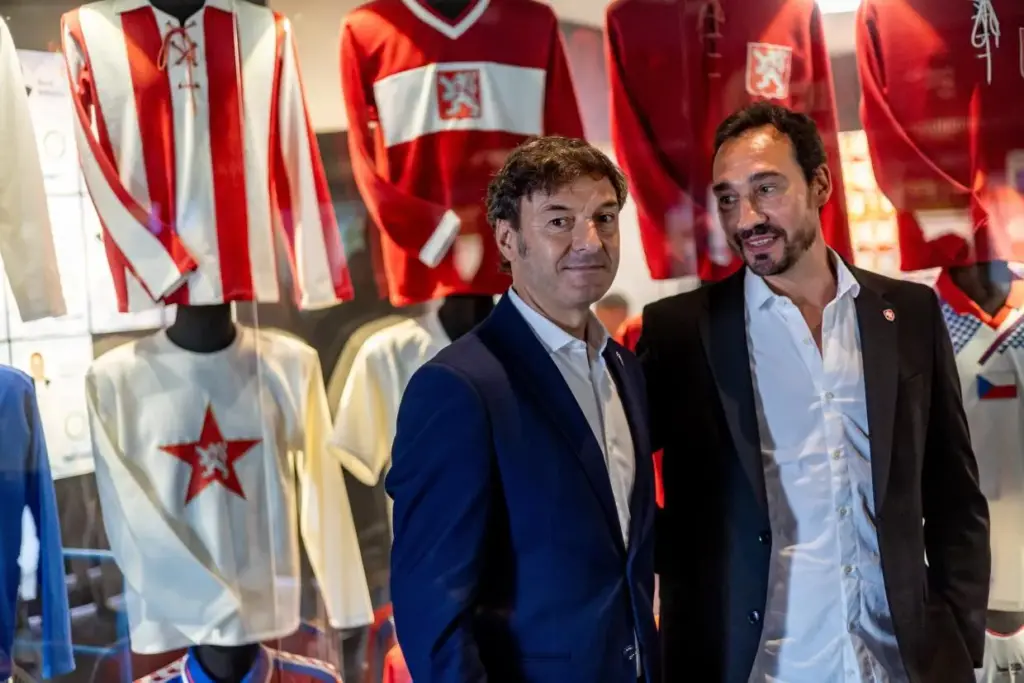 A spanyol Santiago Denia lett a cseh labdarúgó-válogatott új szövetségi kapitánya