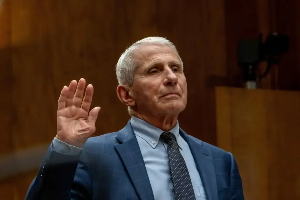 Anthony Fauci nem válaszolt a koronavírus-járvány kezelésével kapcsolatos kérdésekre