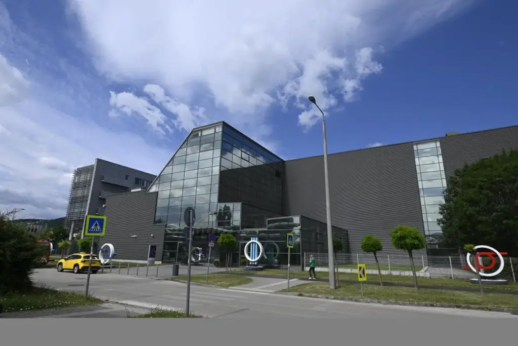 Rendkívüli energia- és víztakarékossági intézkedéseket vezet be a közmédia