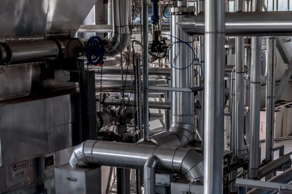 Vizsgálják a Paksi Atomerőmű hulladékhőjének hasznosítását a fővárosi távfűtésben