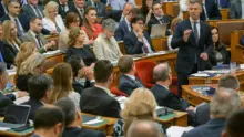 Kivonult a parlament üléséről a Fidesz és a KDNP frakciója