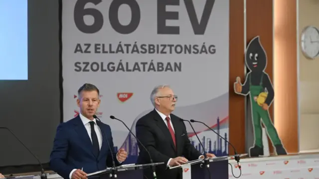 Péntek estére hívták össze a védelmi munkacsoport ülését a hőség miatt