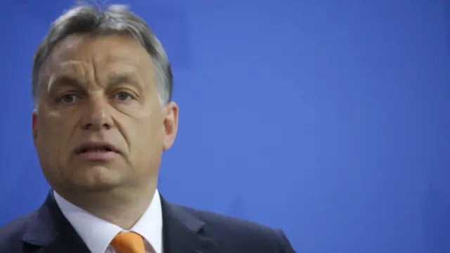 Orbán Viktor tüntetésre hív a Sándor-palota elé az önkényuralom ellen