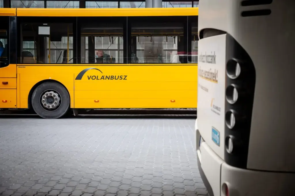 Vitézy Dávid: szeptemberre megszűnhet az alkatrészhiány a Volánbusznál