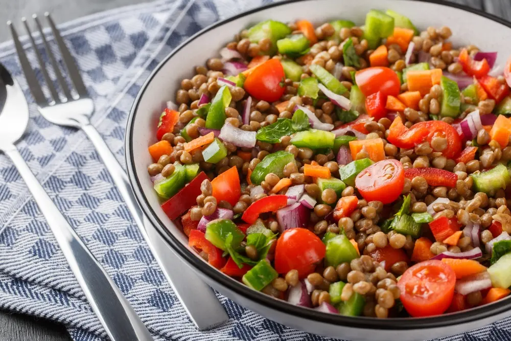 Hogyan étkezzünk kánikulában? Tippek a hőség elviseléséhez