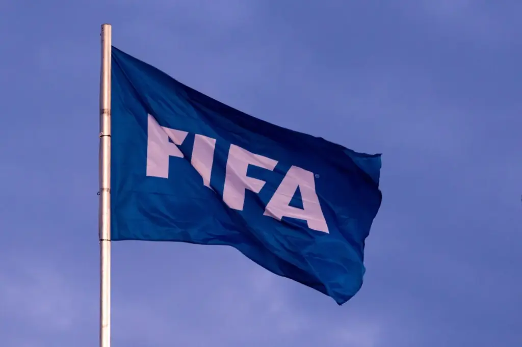 Gary Neville élesen bírálta a FIFA-t a világbajnoki menetrend módosítása miatt