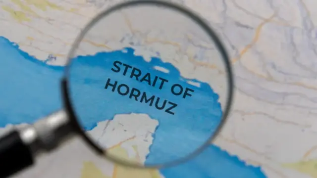 A Hormuzi-szoros mint Irán aranyfegyvere: új prioritás a nukleáris program felett
