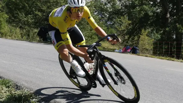 Tadej Pogacar az Alpe d’Huezen aratta idei ötödik szakaszgyőzelmét a Tour de France-on