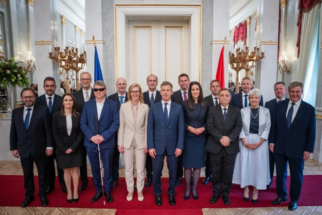 Az első száz nap kormányzati eredményei