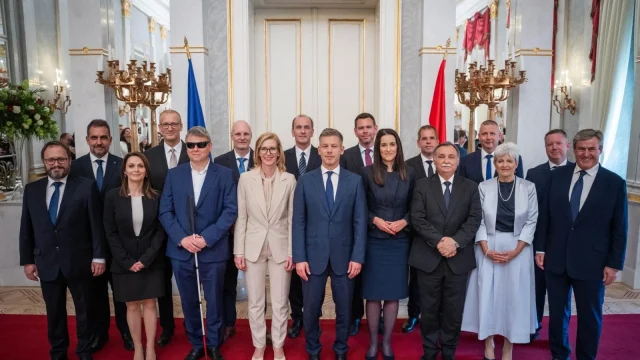 Az első száz nap kormányzati eredményei