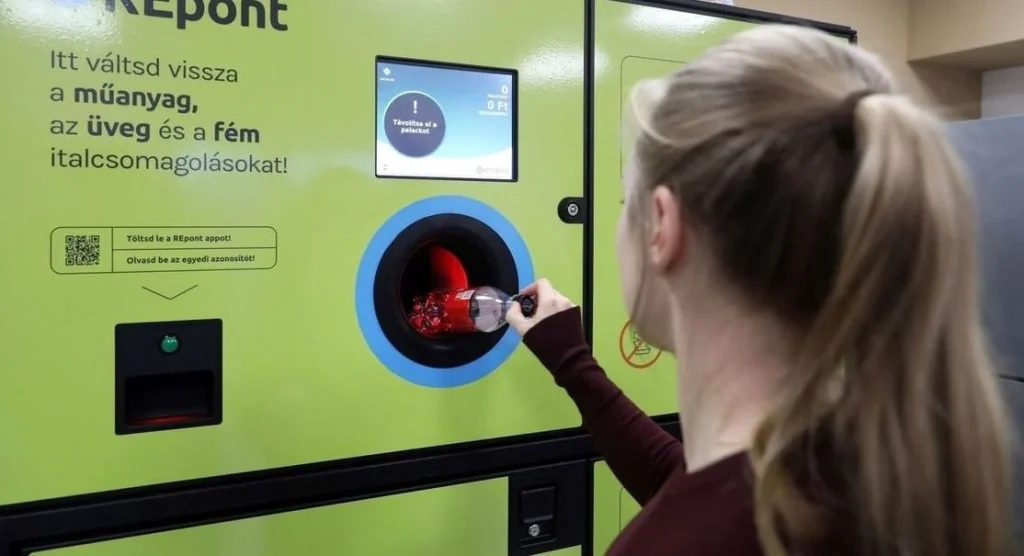 Palackvisszaváltó automatát kér a HM Dunaszentbenedekre