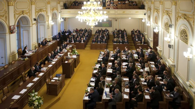 Kevesebb jelölt indul az őszi csehországi választásokon