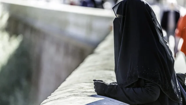 Drámai mélyponton a nők foglalkoztatottsága Afganisztánban a tálib uralom alatt